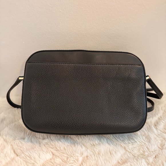 Michael Kors Jet Set Large East West Chain Crossbody - Black/Gold - Picture 2 of 6